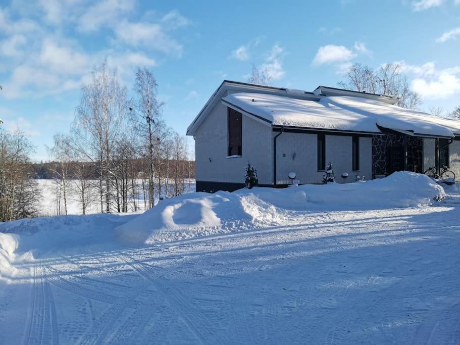 Loft By The Lake Asunto Omakotitalon Alakerrassa Ylojarvi Экстерьер фото